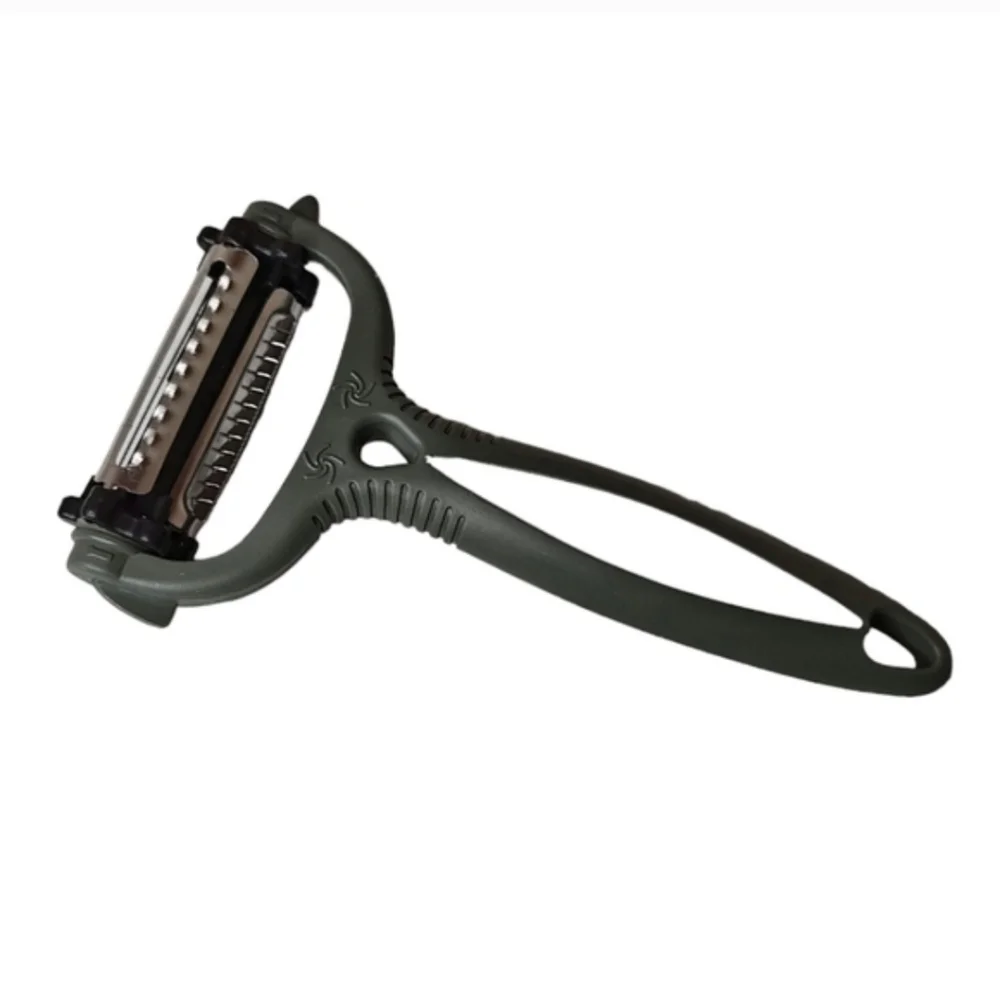 3-in-1 Rotatable Multi-Blade Kitchen Peeler - Serrated, Julienne, Straight